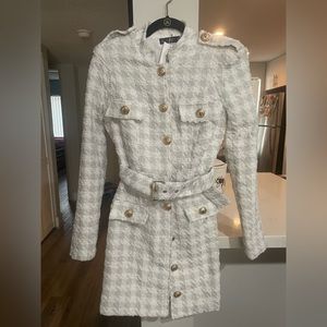 Elegant White Tweed Coat with Gold Accents